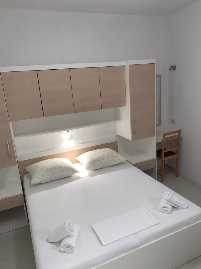 Apartments Center Baška Voda Exteriér fotografie