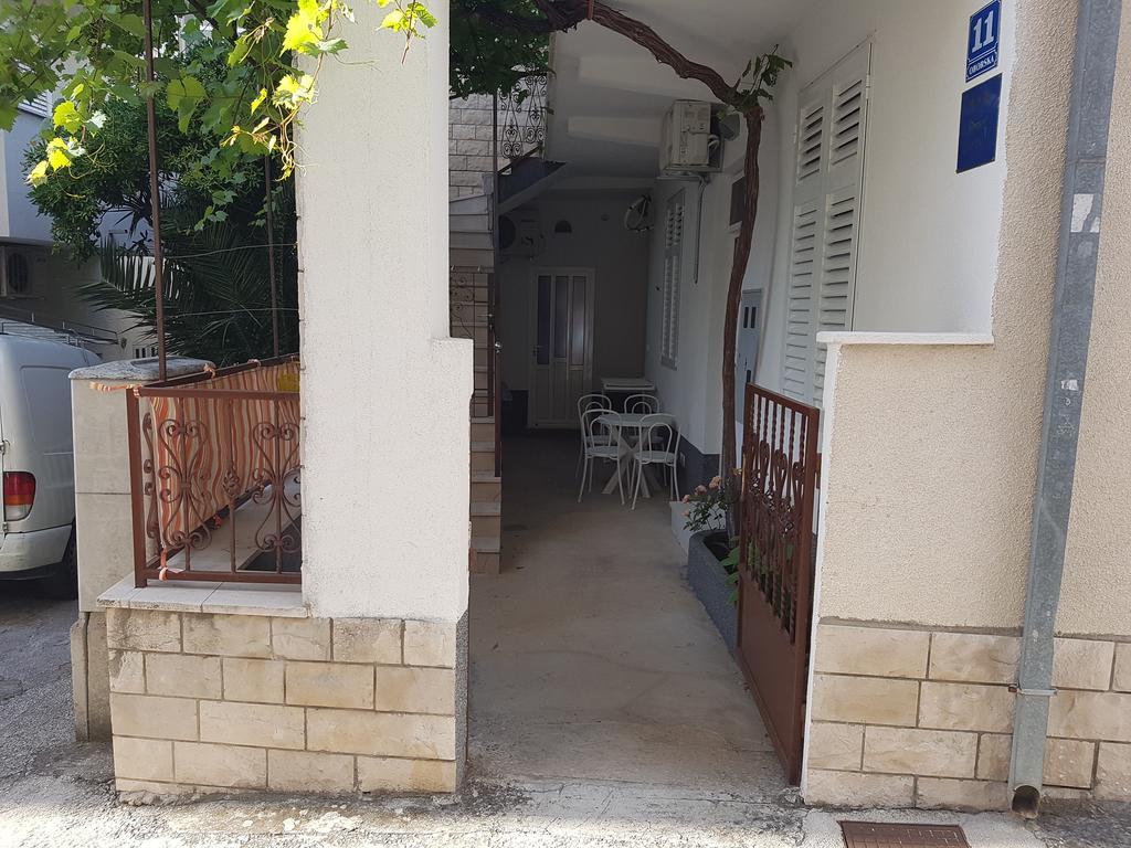 Apartments Center Baška Voda Exteriér fotografie